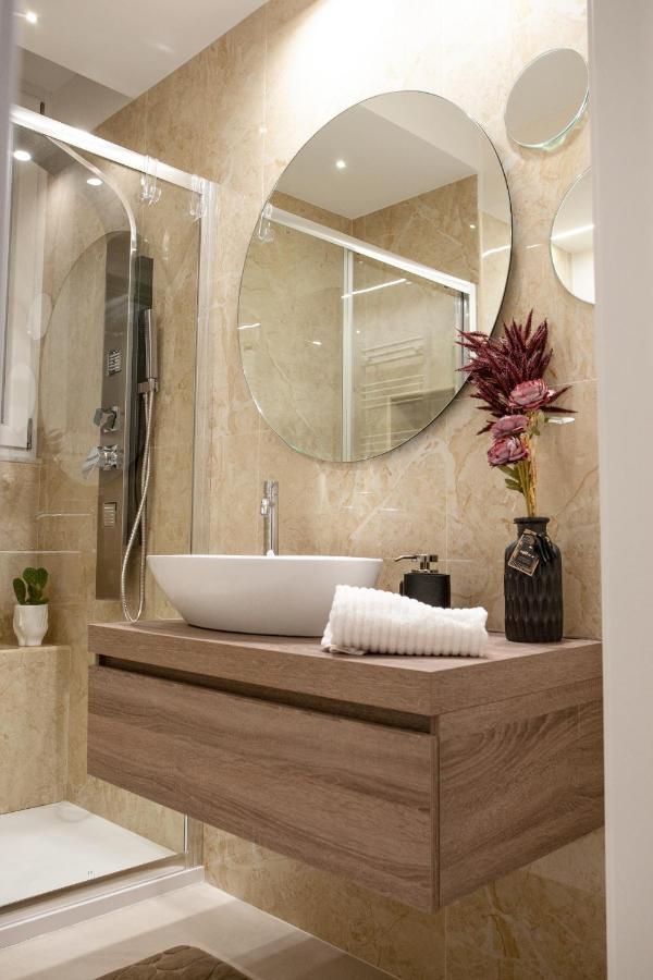 La Chimera Luxury Home Tarento Exterior foto